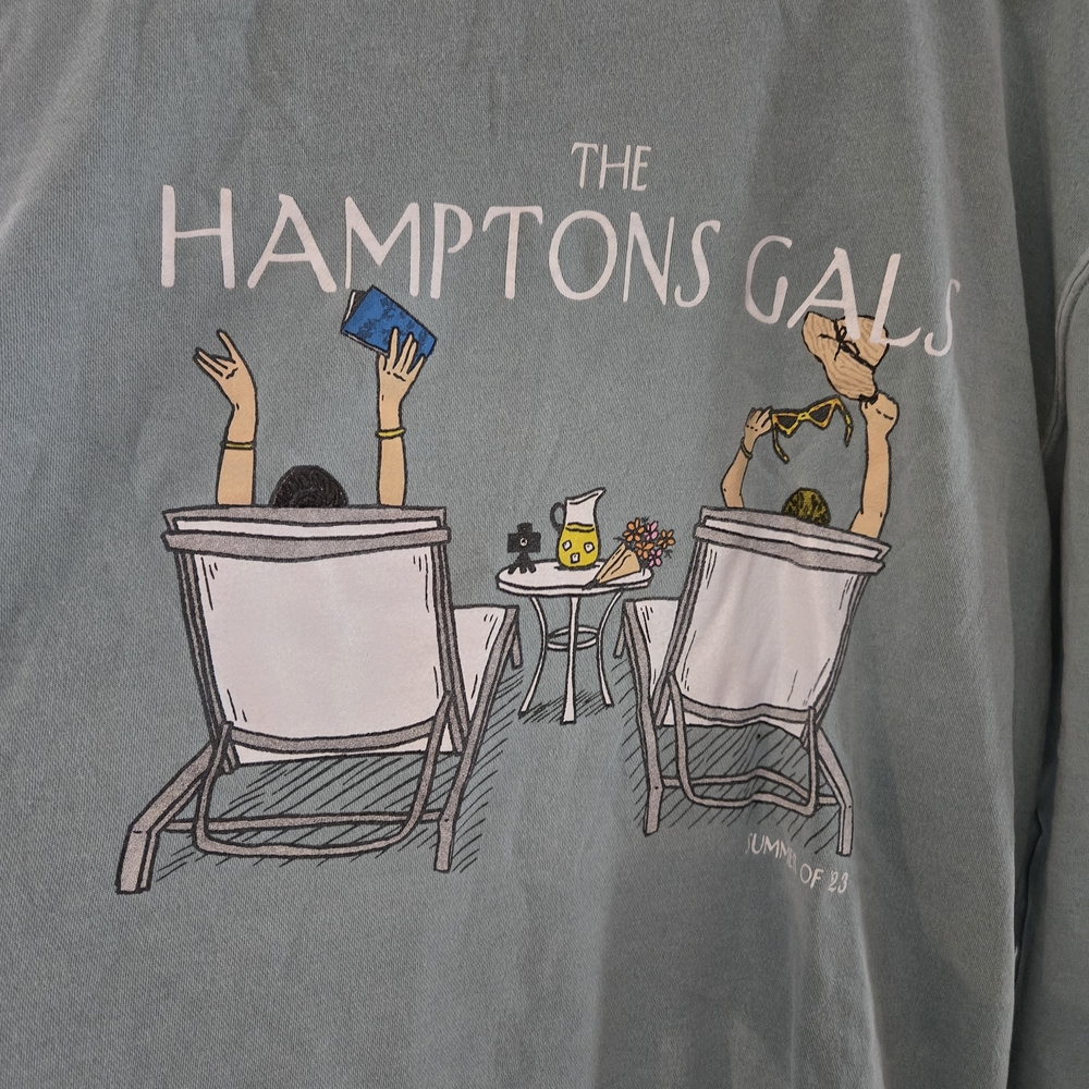The Hamptons Gals Graphic Tee - Seafoam Green